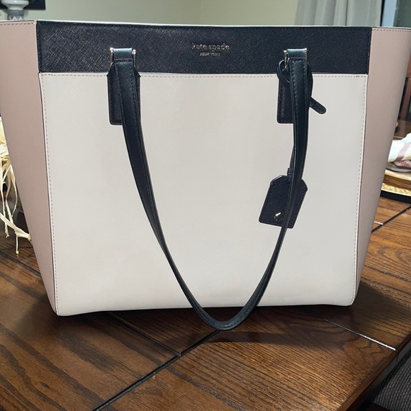 kate spade Handbags - Kate Spade large work/travel tote